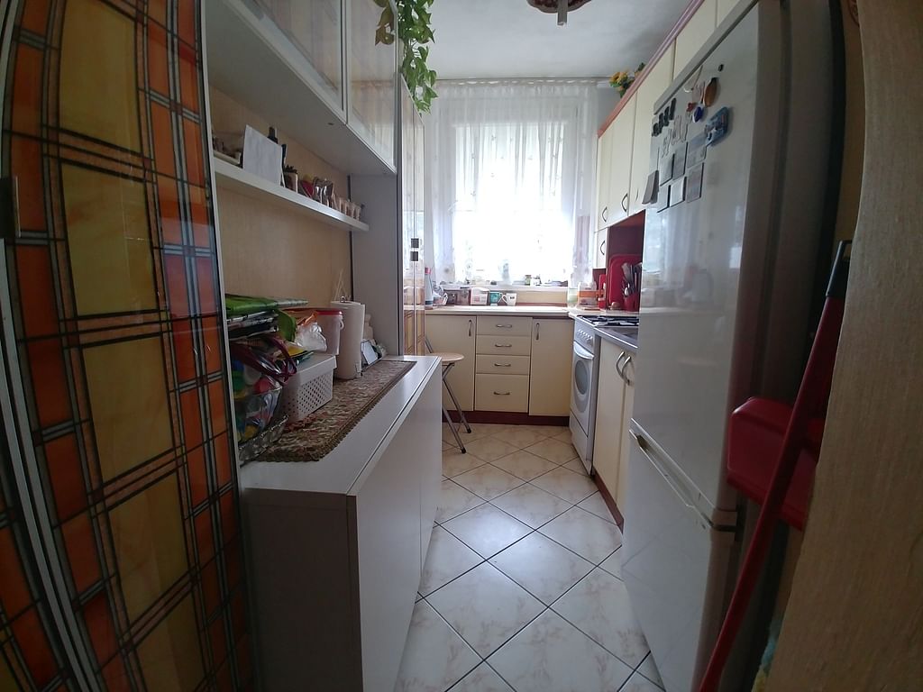 Mieszkanie 4 pokojowe na Sprzedaż