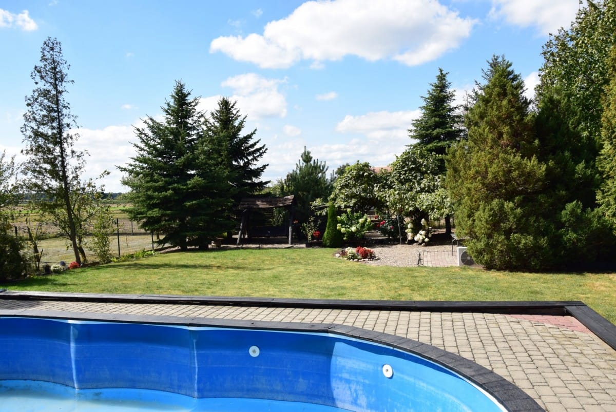 Dom  pokojowe na Sprzedaż