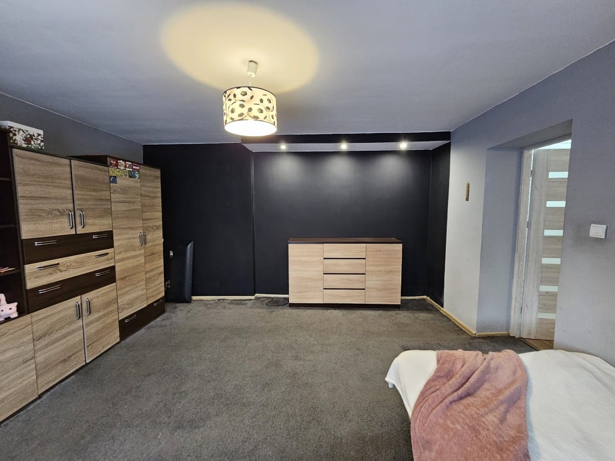 Dom  pokojowe na Sprzedaż