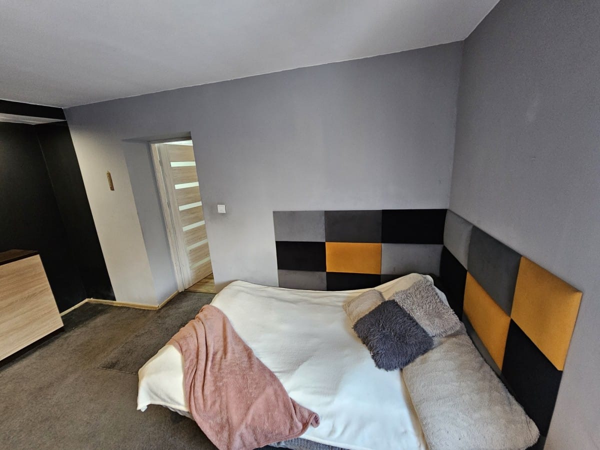 Dom  pokojowe na Sprzedaż