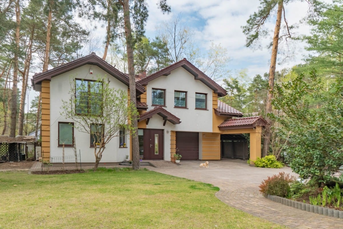 Dom 6 pokojowe na Sprzedaż