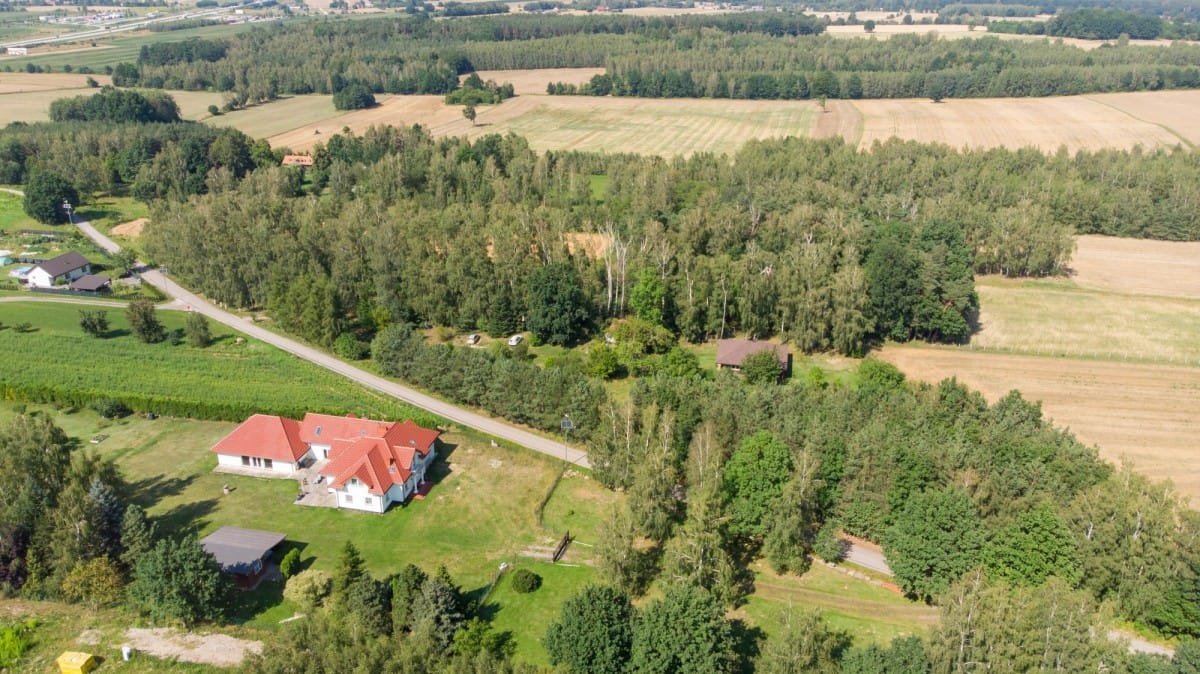 Działka  pokojowe na Sprzedaż