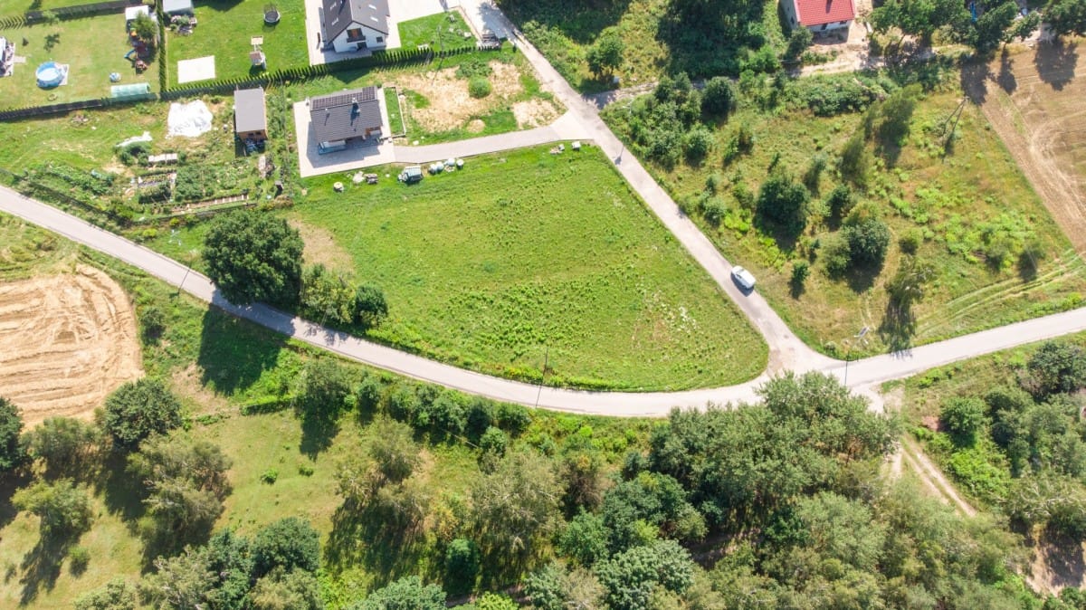 Działka  pokojowe na Sprzedaż