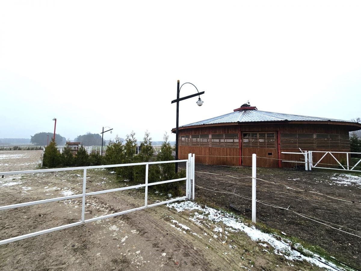 Lokal użytkowy  pokojowe na Sprzedaż