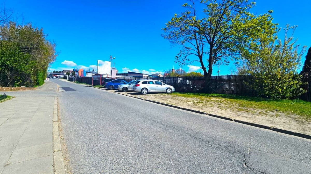 Lokal użytkowy  pokojowe na Sprzedaż