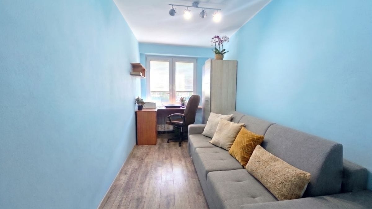 Mieszkanie 4 pokojowe na Sprzedaż