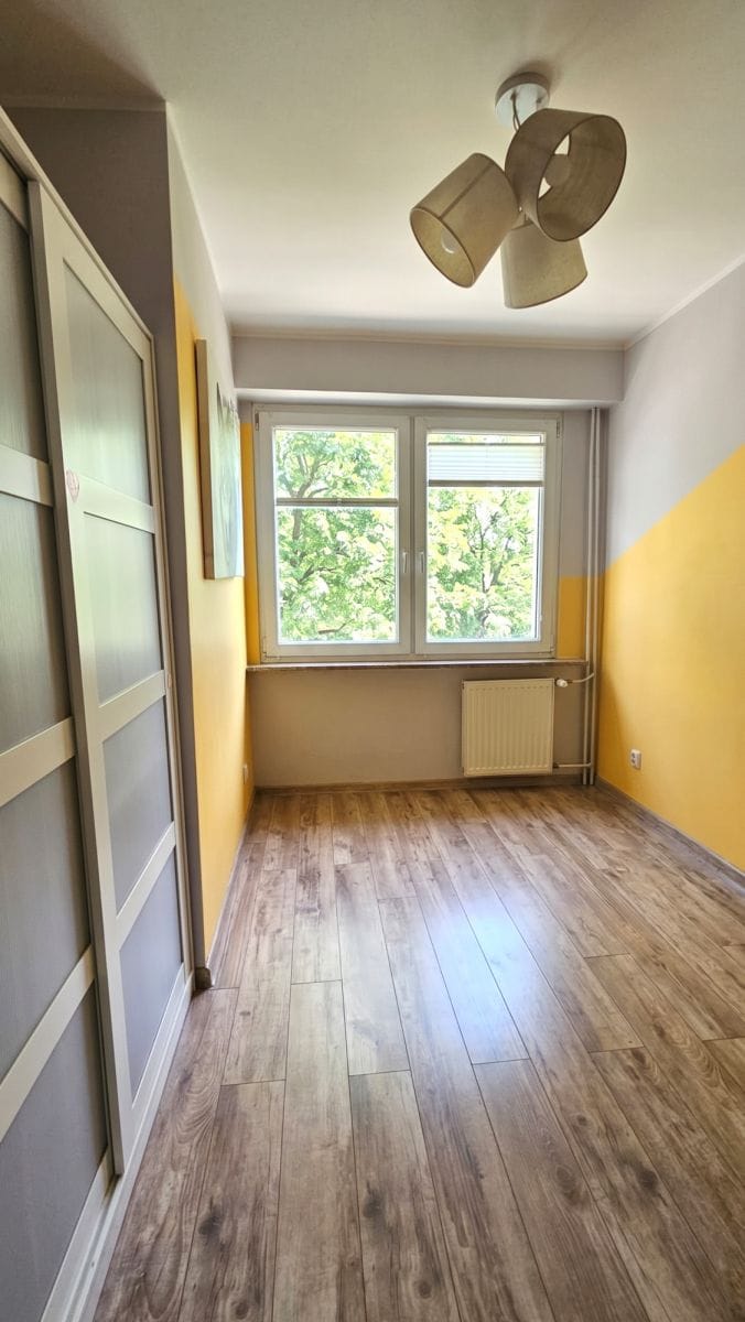 Mieszkanie 4 pokojowe na Sprzedaż