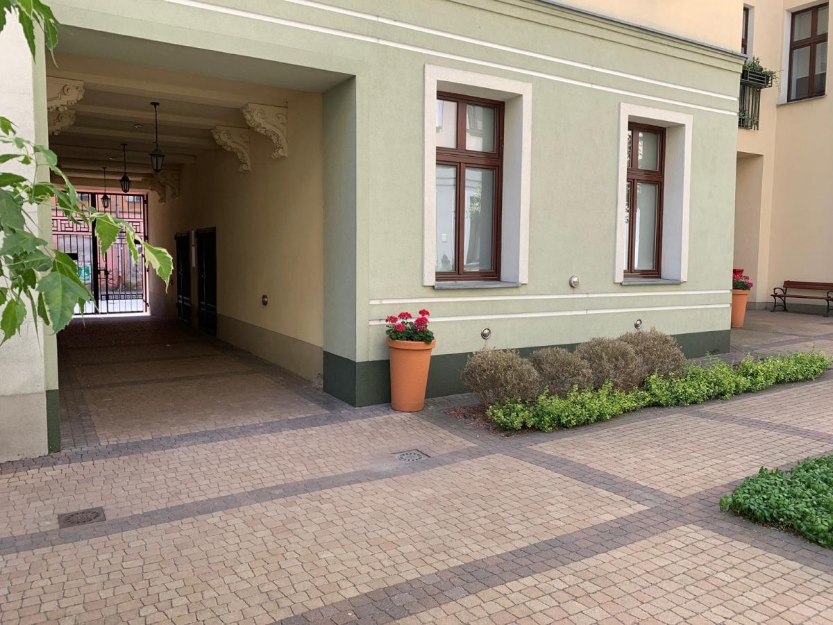 Mieszkanie 1 pokojowe na Sprzedaż