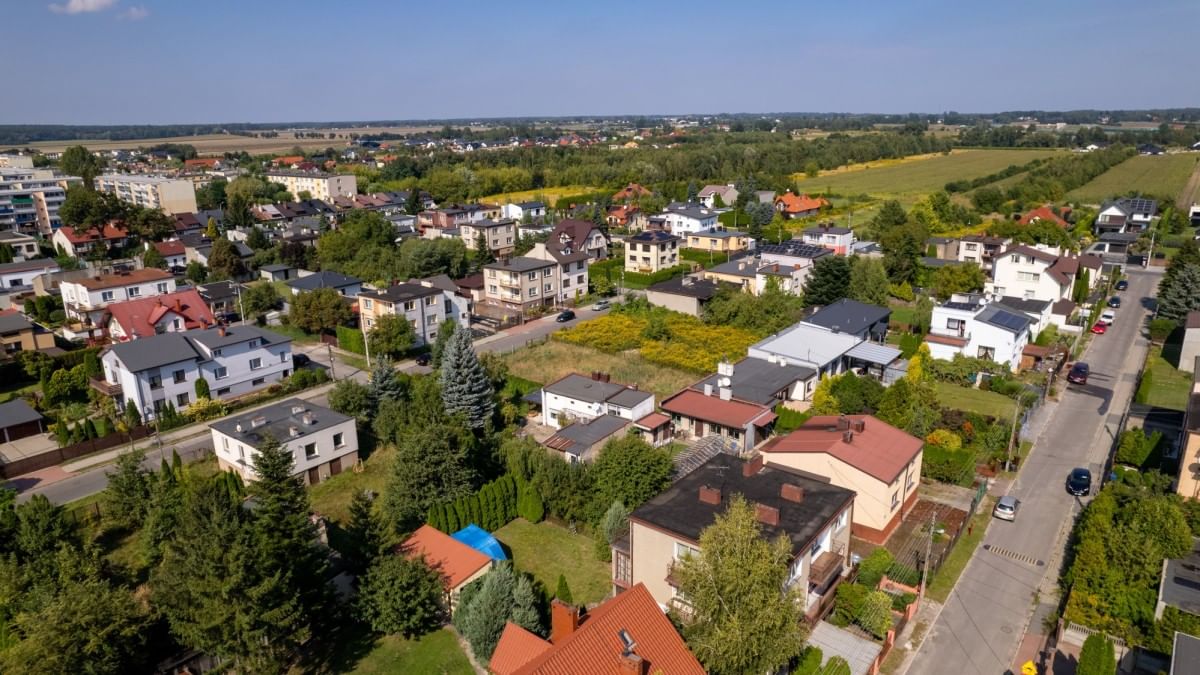 Działka  pokojowe na Sprzedaż