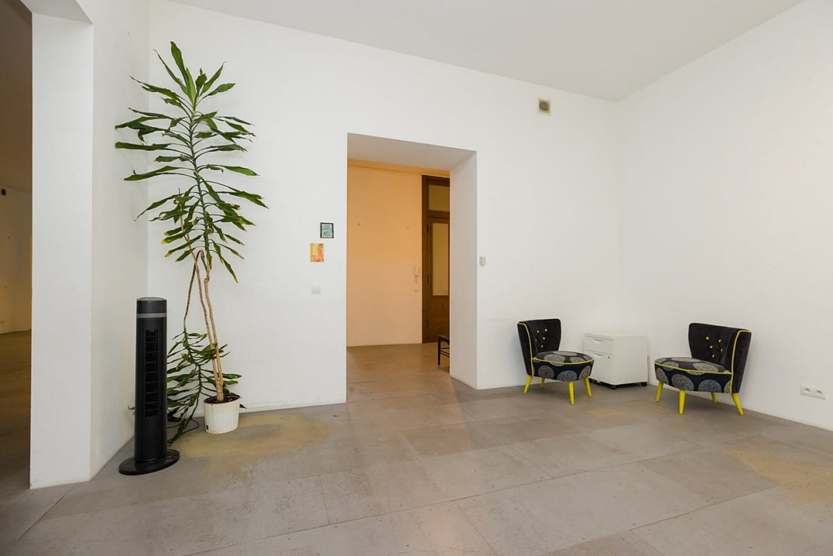 Lokal użytkowy  pokojowe na Sprzedaż