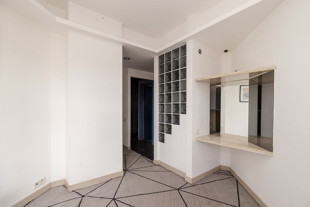 Dom 7 pokojowe na Sprzedaż