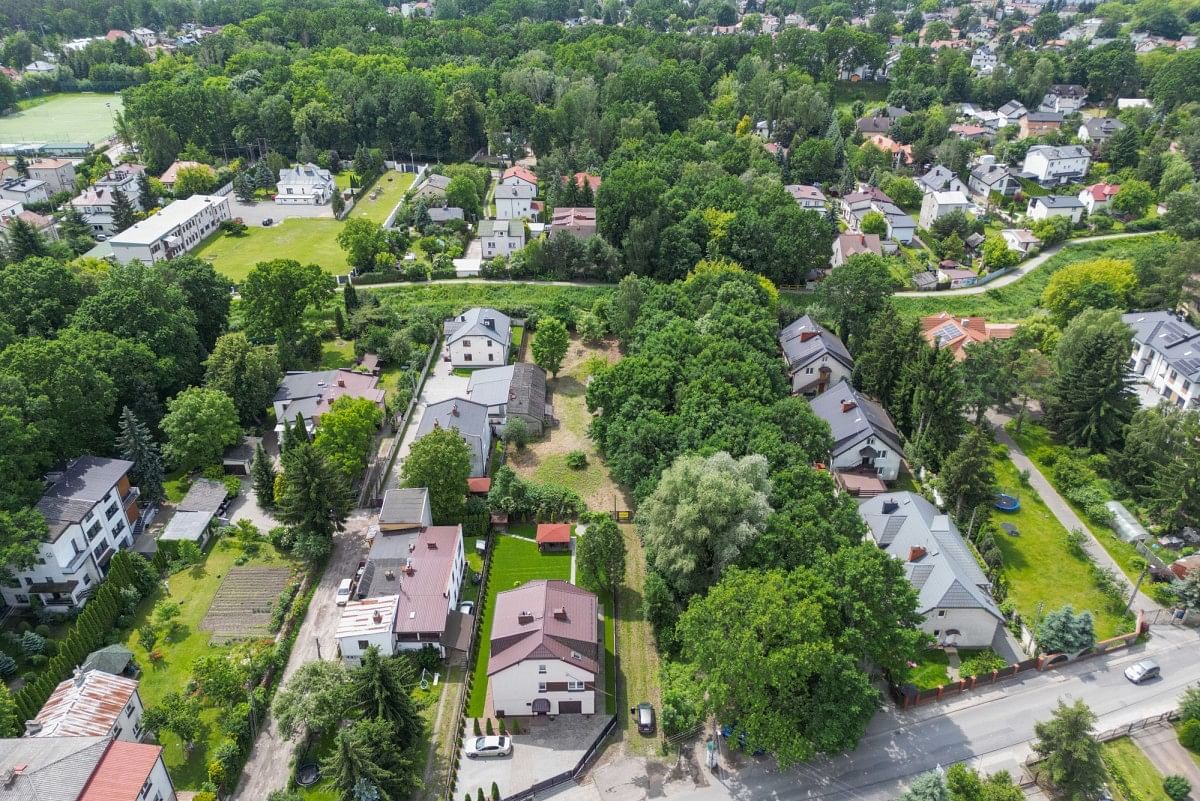 Działka  pokojowe na Sprzedaż