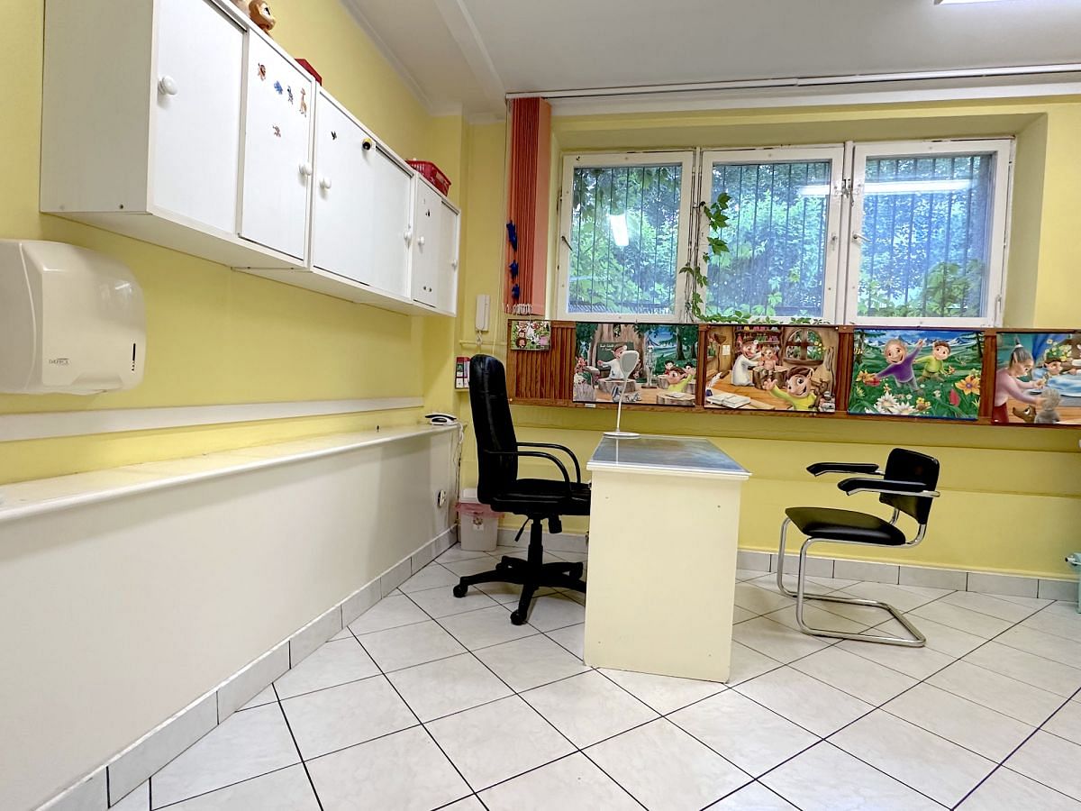 Lokal użytkowy  pokojowe na Sprzedaż