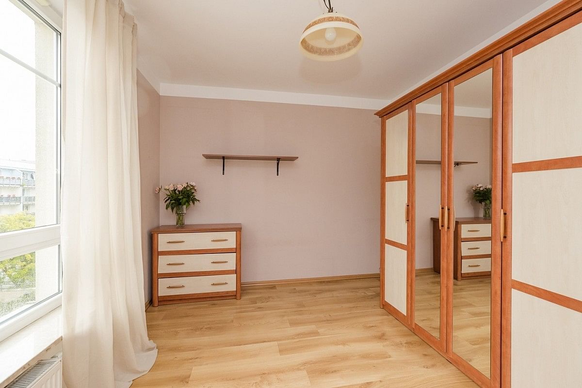 Mieszkanie 3 pokojowe na Sprzedaż