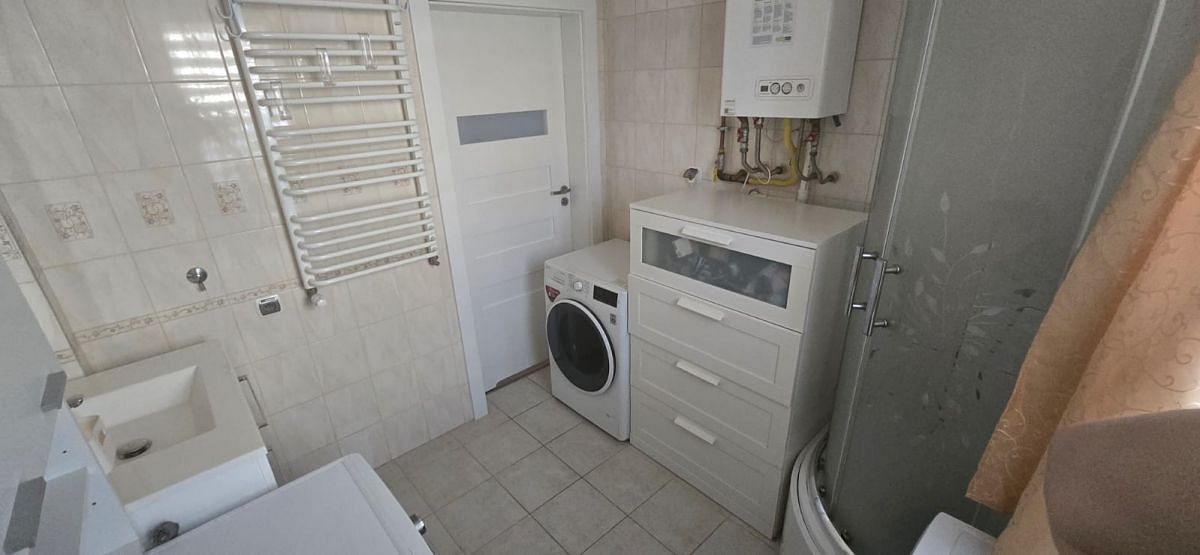 Mieszkanie 4 pokojowe na Sprzedaż