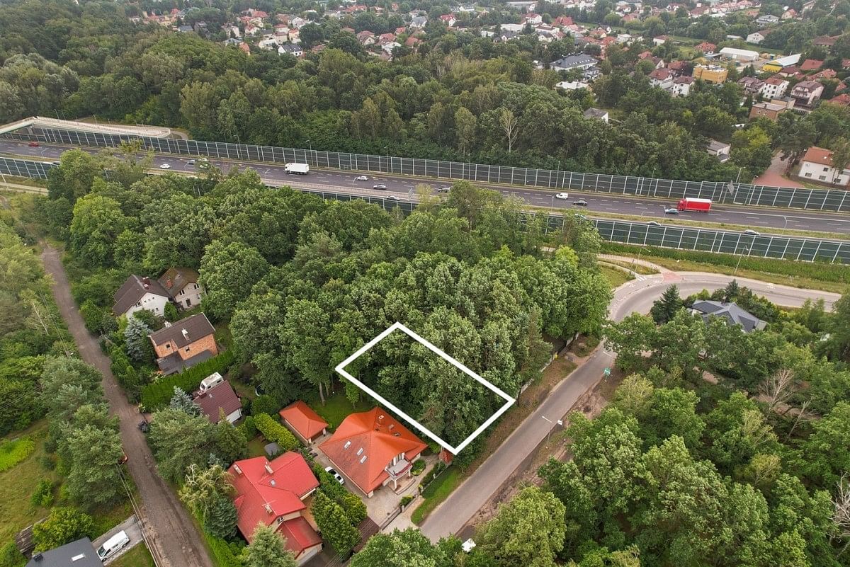 Działka  pokojowe na Sprzedaż