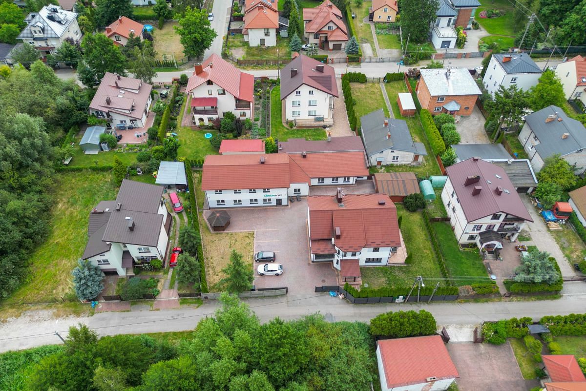 Lokal użytkowy  pokojowe na Sprzedaż