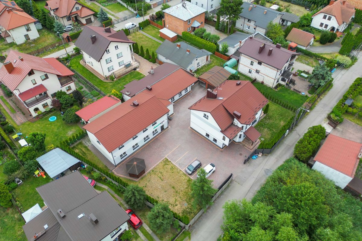 Lokal użytkowy  pokojowe na Sprzedaż
