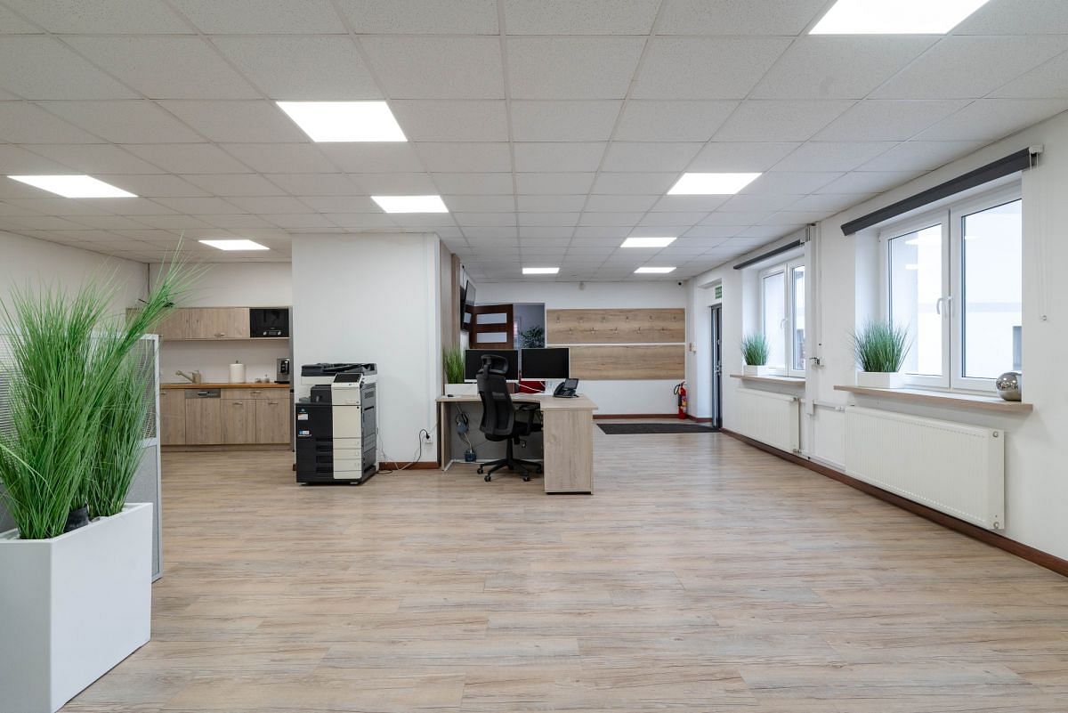 Lokal użytkowy  pokojowe na Sprzedaż
