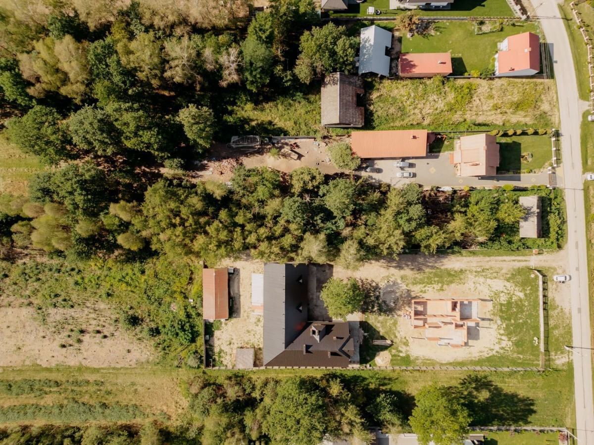Działka  pokojowe na Sprzedaż