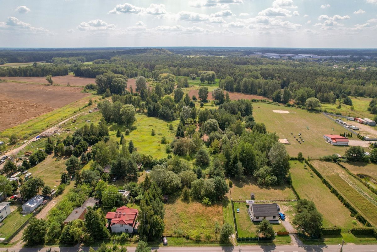 Działka  pokojowe na Sprzedaż