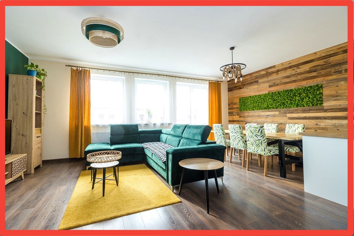 Mieszkanie 5 pokojowe na Sprzedaż