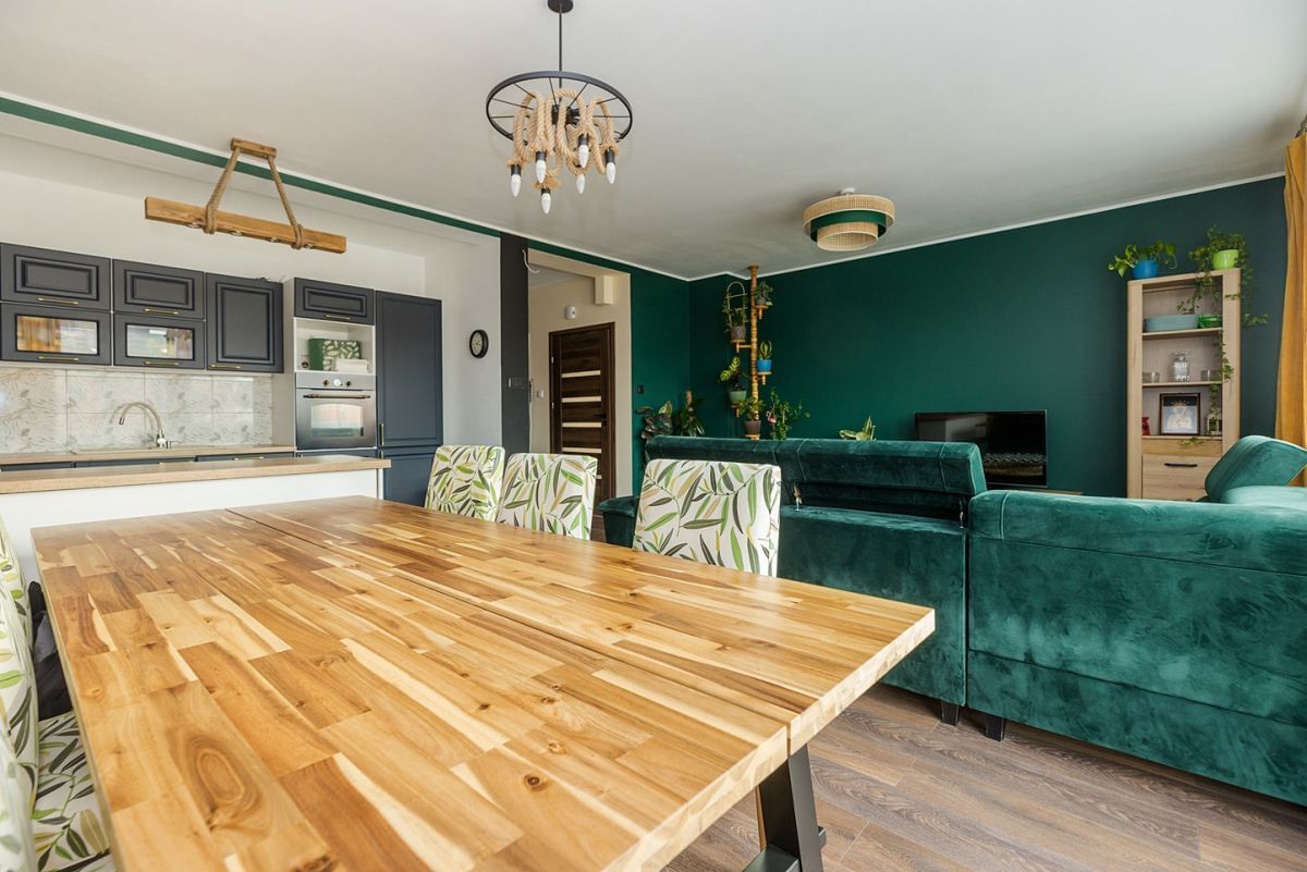 Mieszkanie 5 pokojowe na Sprzedaż