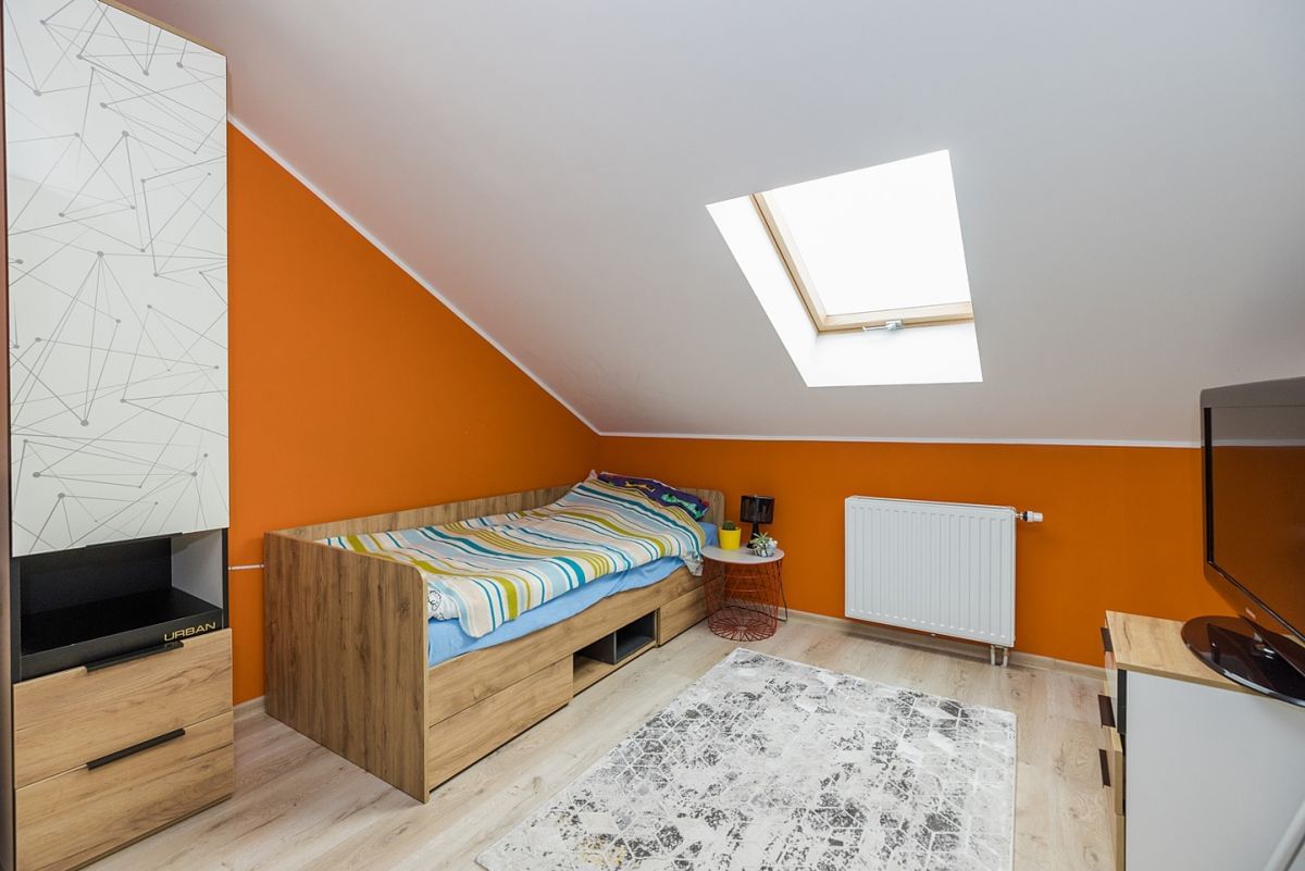 Mieszkanie 5 pokojowe na Sprzedaż