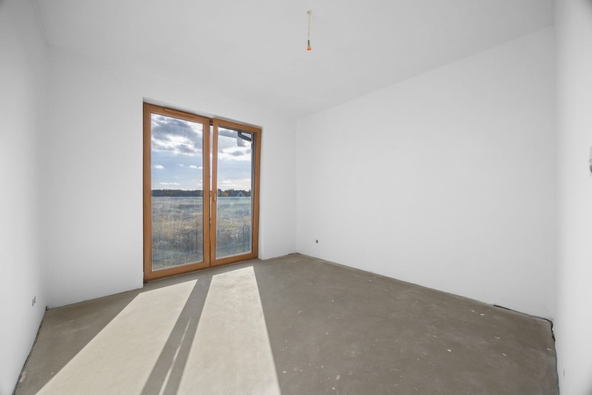 Dom 5 pokojowe na Sprzedaż