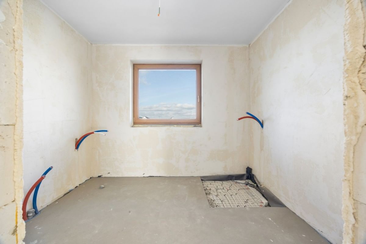 Dom 5 pokojowe na Sprzedaż