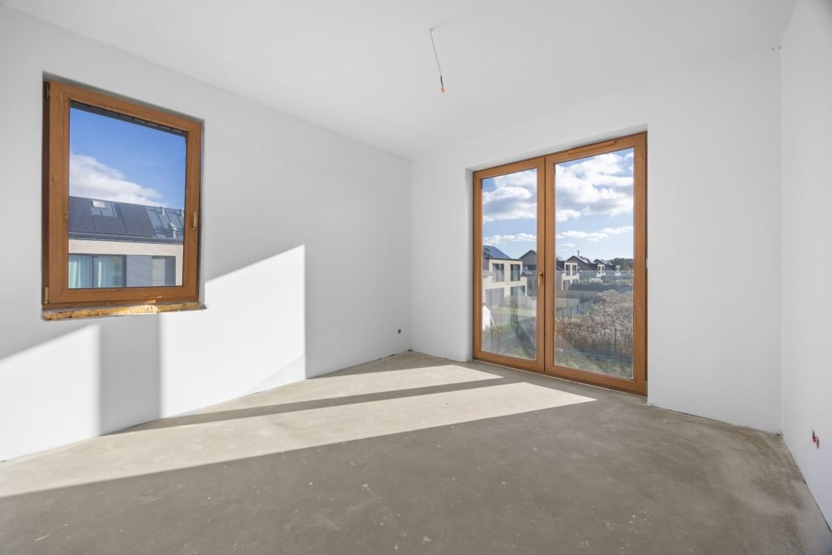 Dom 5 pokojowe na Sprzedaż