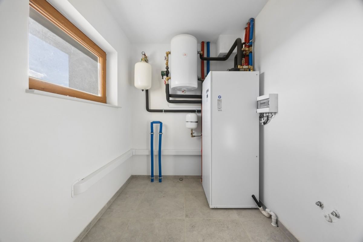 Dom 5 pokojowe na Sprzedaż