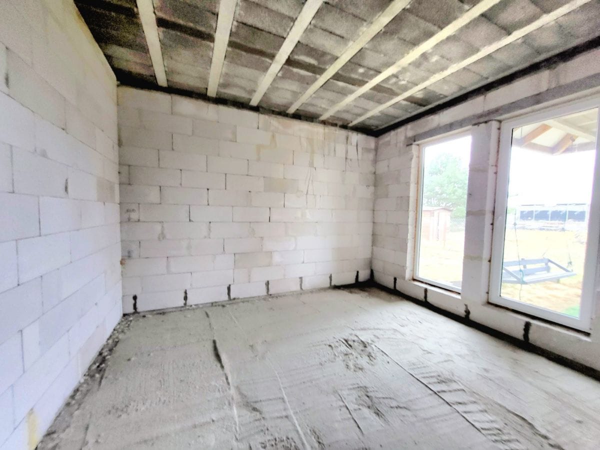 Dom 4 pokojowe na Sprzedaż