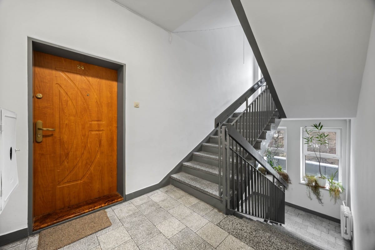 Mieszkanie 4 pokojowe na Wynajem