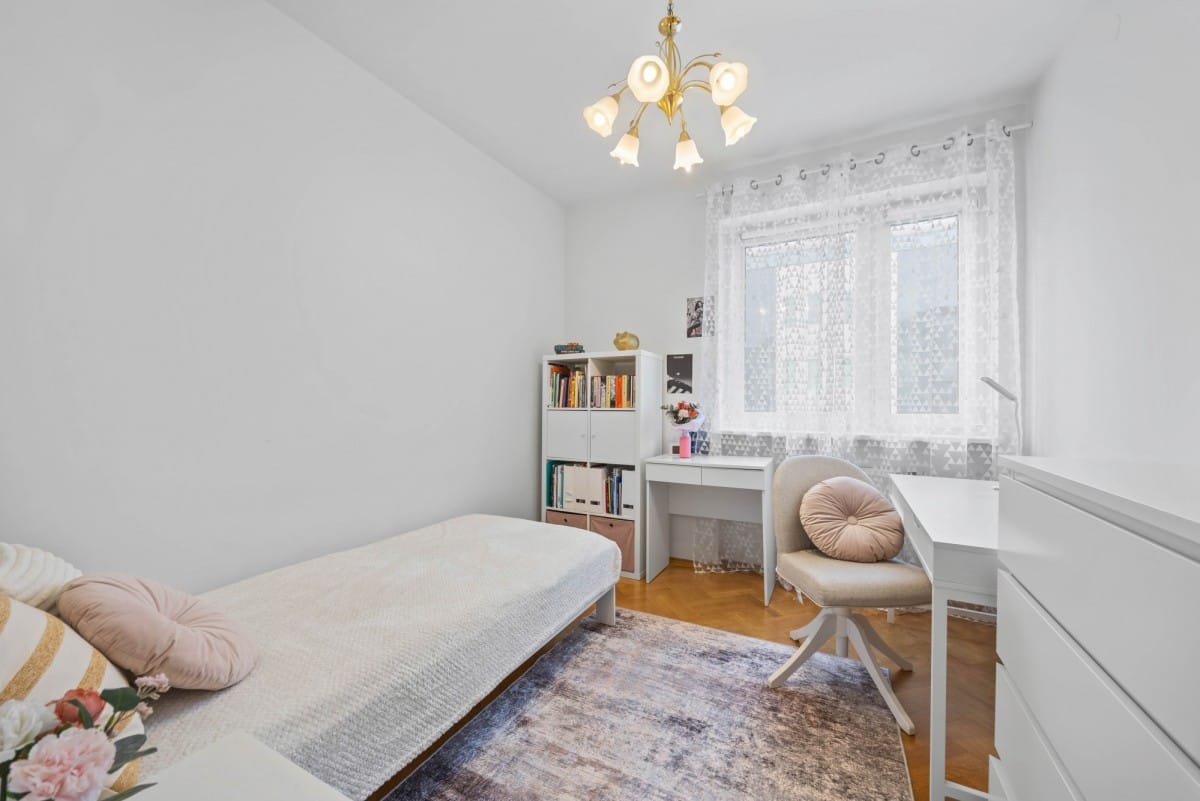 Mieszkanie 4 pokojowe na Sprzedaż