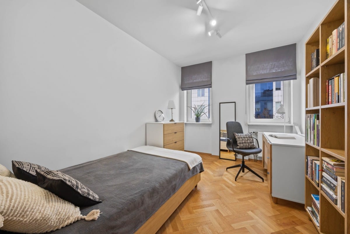 Mieszkanie 4 pokojowe na Sprzedaż