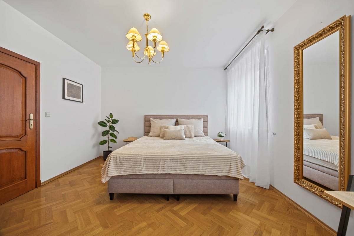 Mieszkanie 4 pokojowe na Sprzedaż