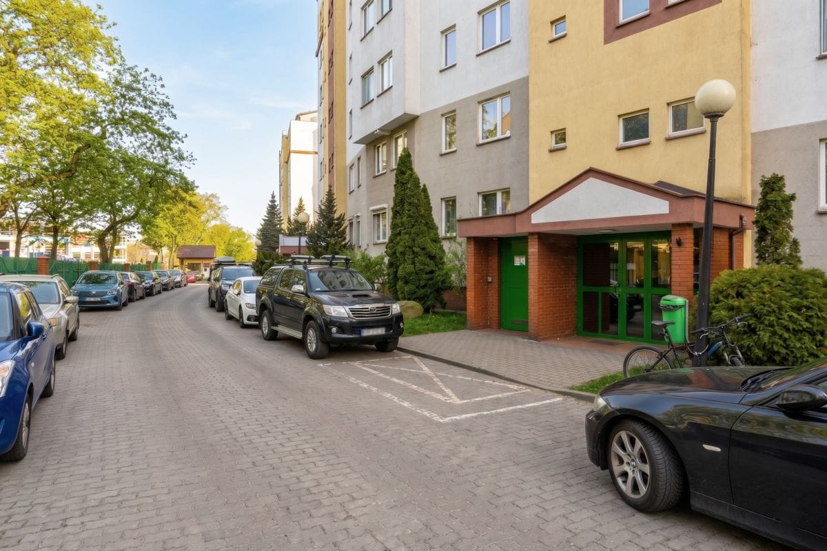 Mieszkanie 4 pokojowe na Sprzedaż