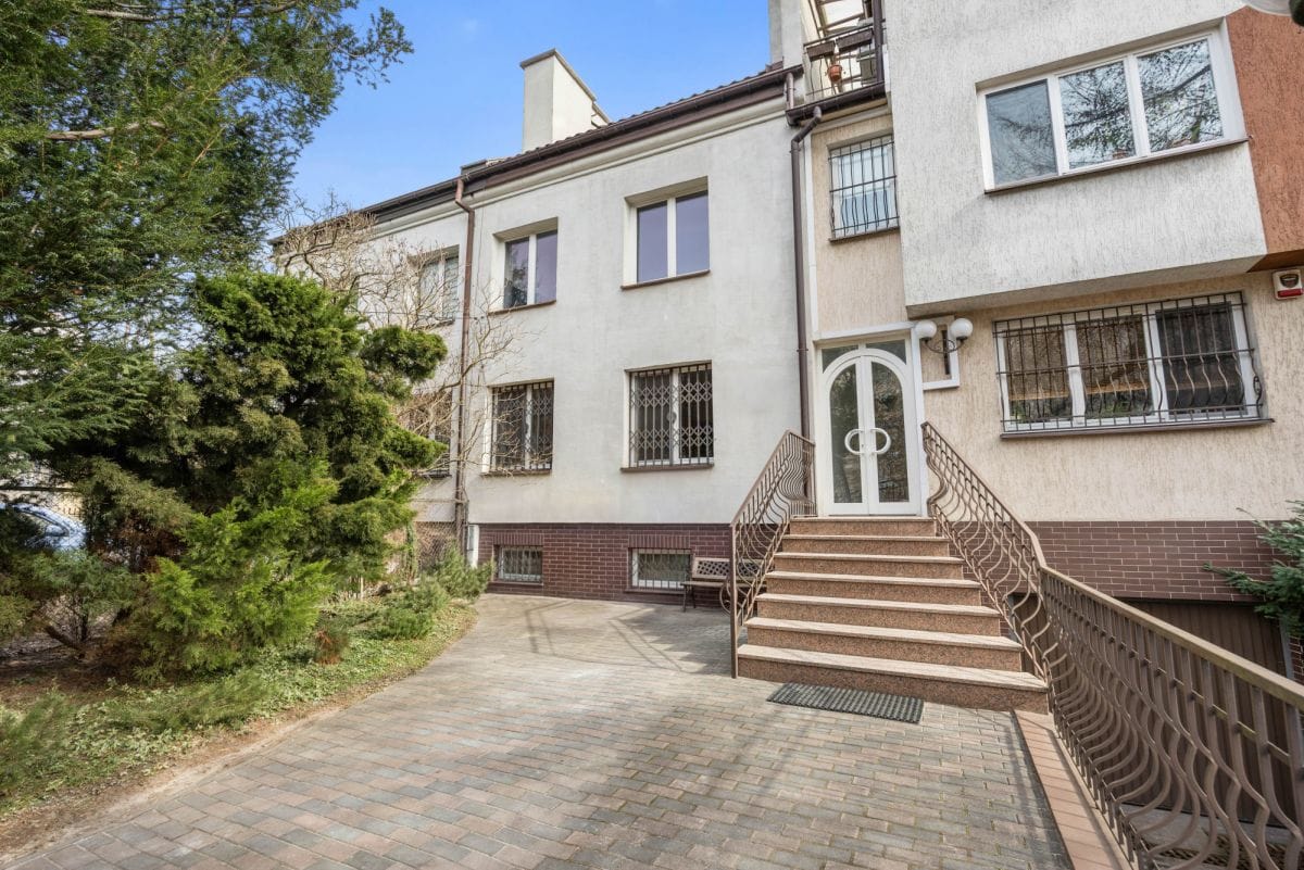 Dom 7 pokojowe na Wynajem