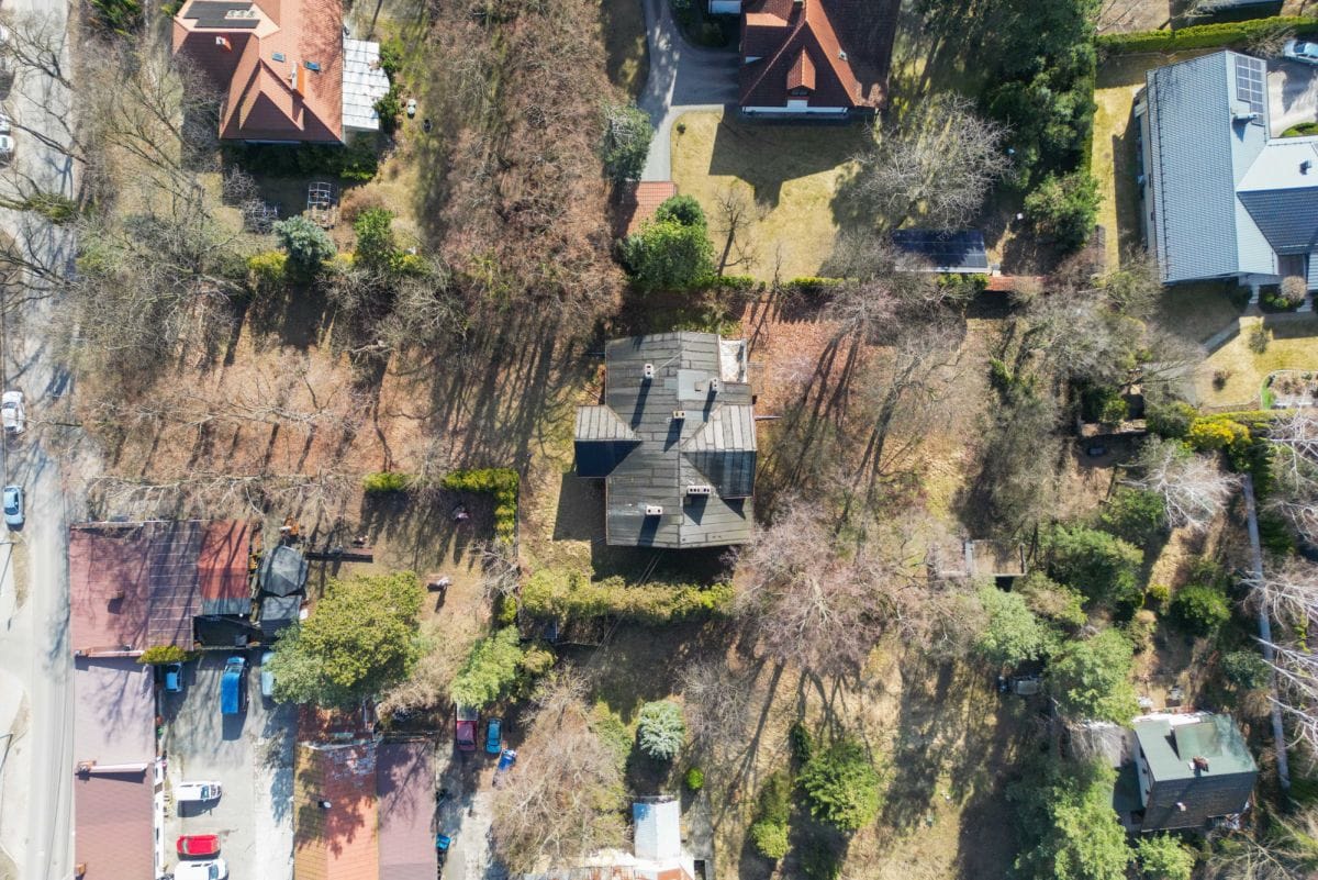 Dom 10 pokojowe na Sprzedaż