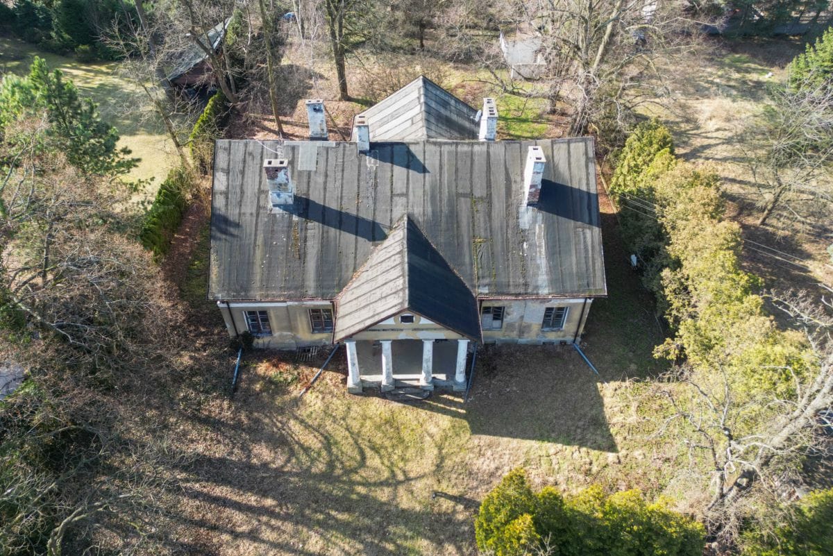 Dom 10 pokojowe na Sprzedaż