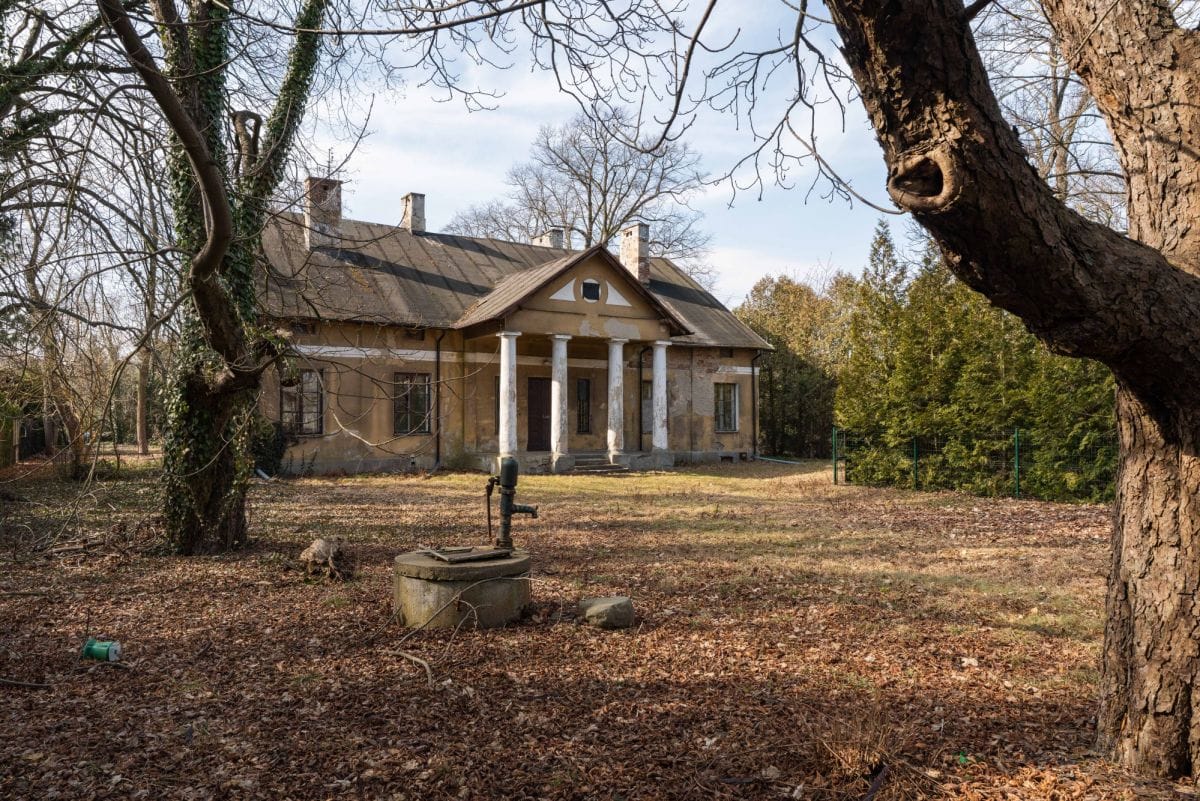 Dom 10 pokojowe na Sprzedaż