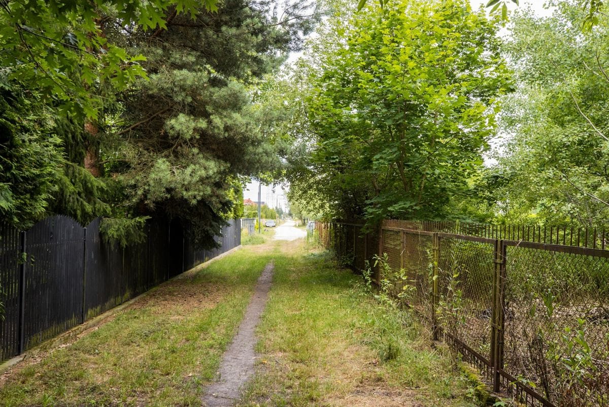 Działka  pokojowe na Sprzedaż