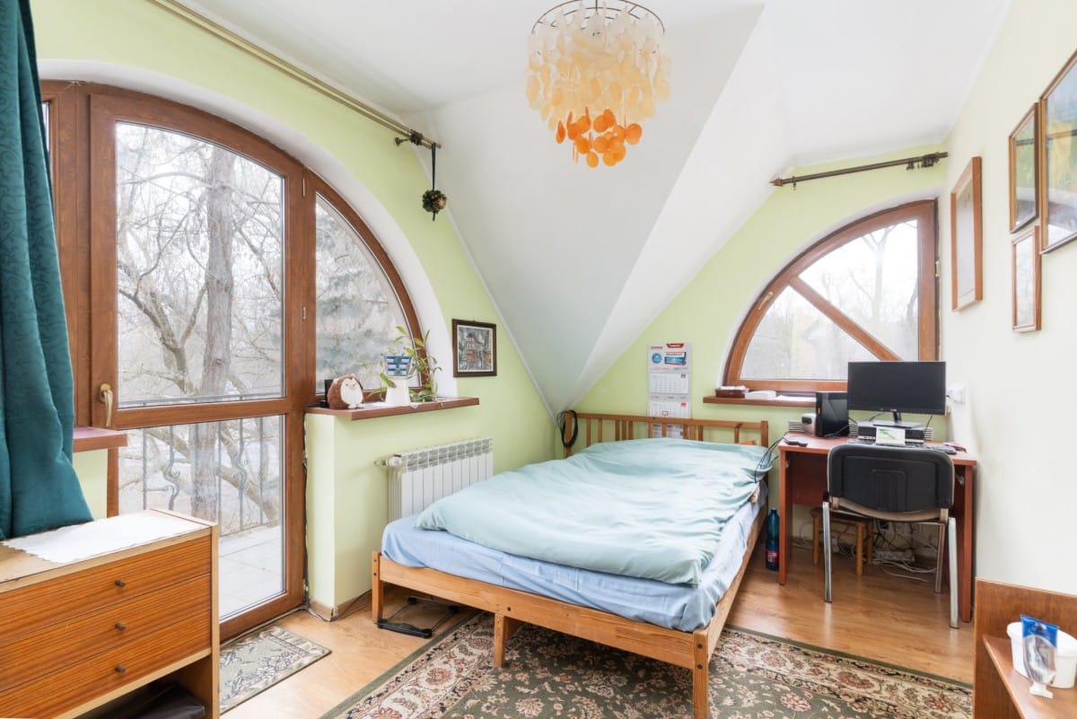 Dom 20 pokojowe na Sprzedaż