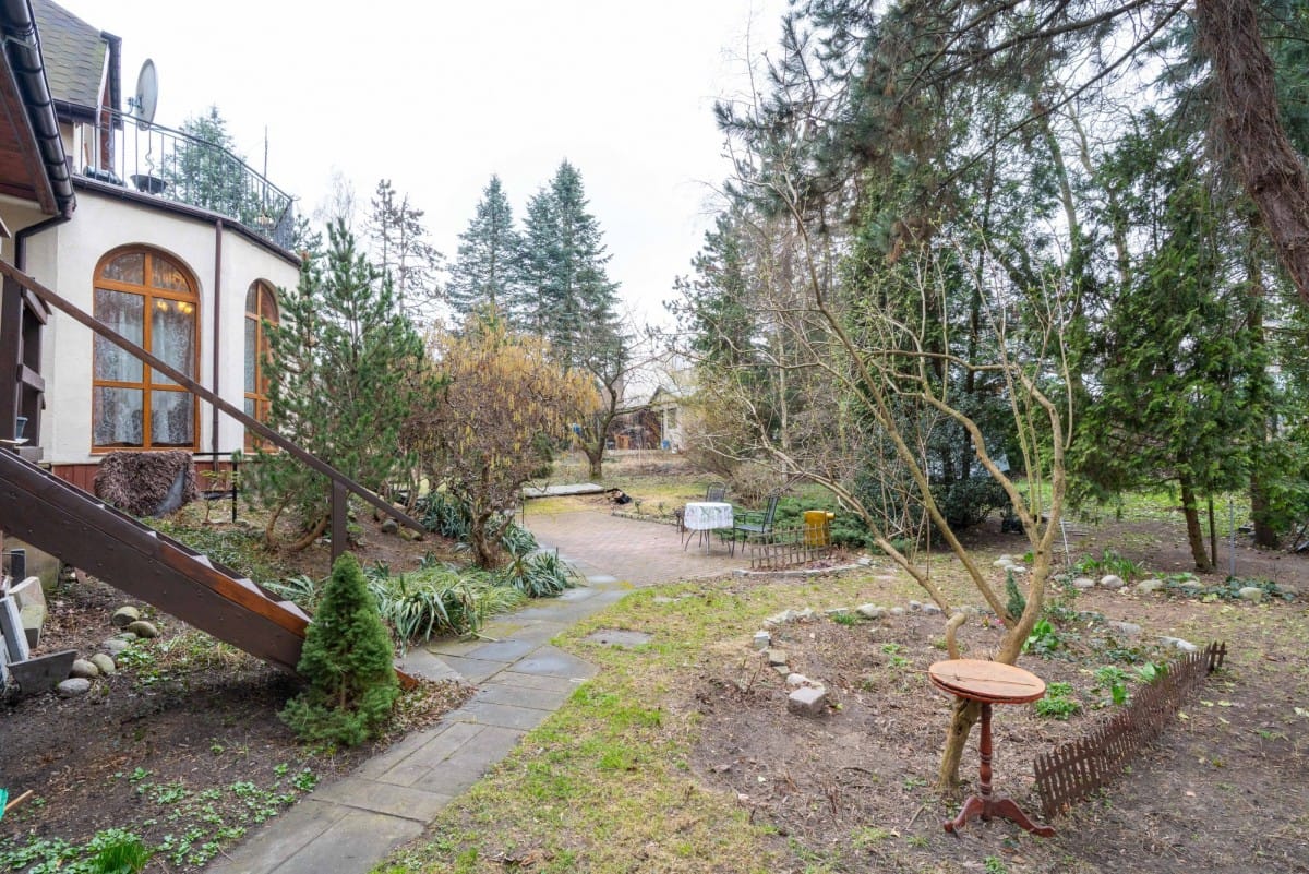 Dom 20 pokojowe na Sprzedaż