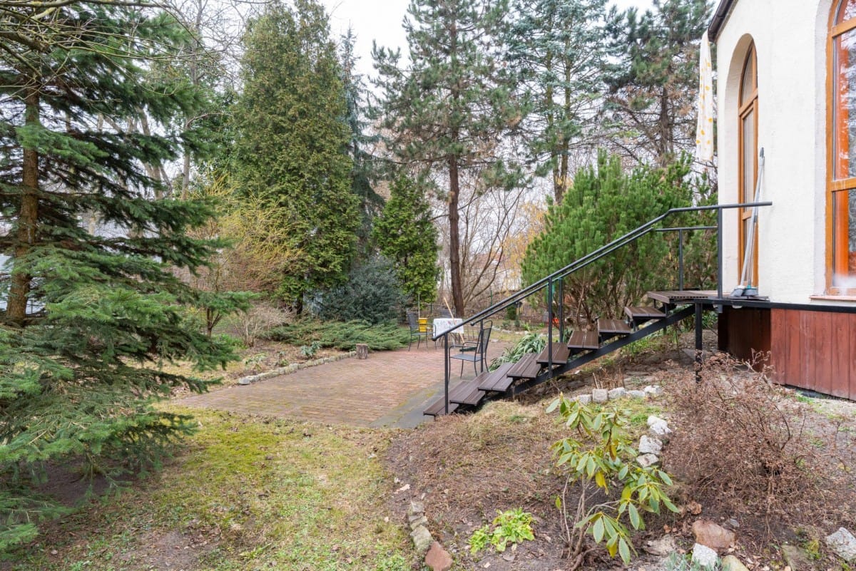 Dom 20 pokojowe na Sprzedaż