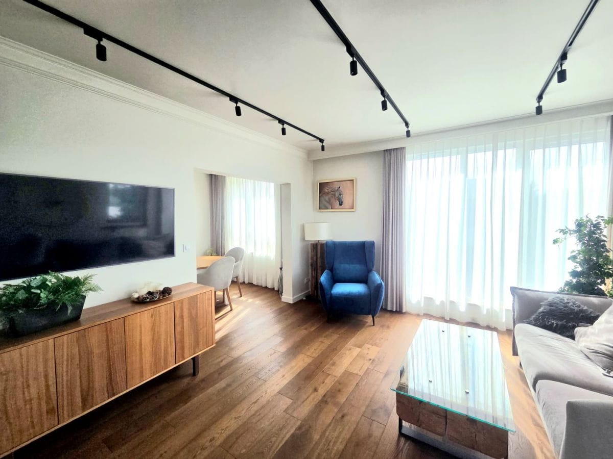 Mieszkanie 4 pokojowe na Sprzedaż