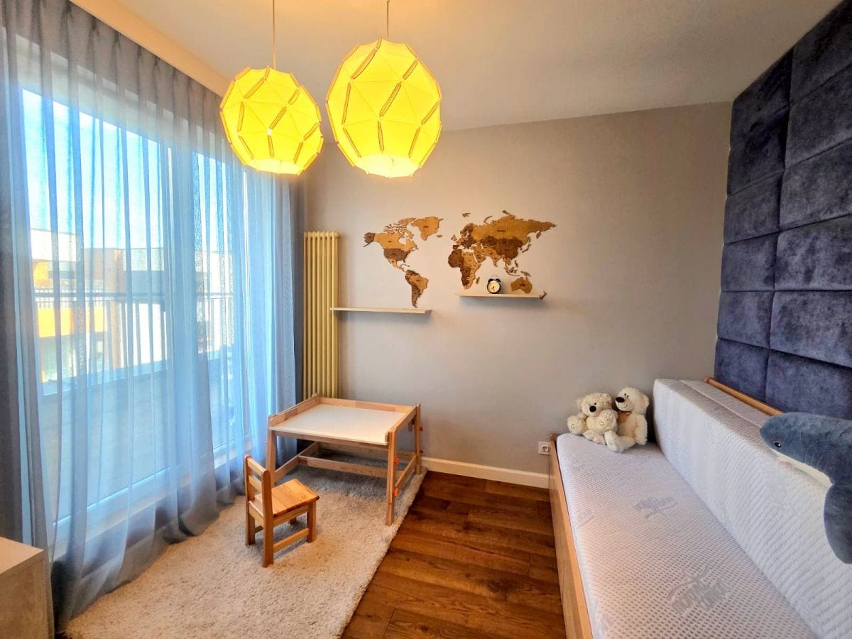 Mieszkanie 4 pokojowe na Sprzedaż