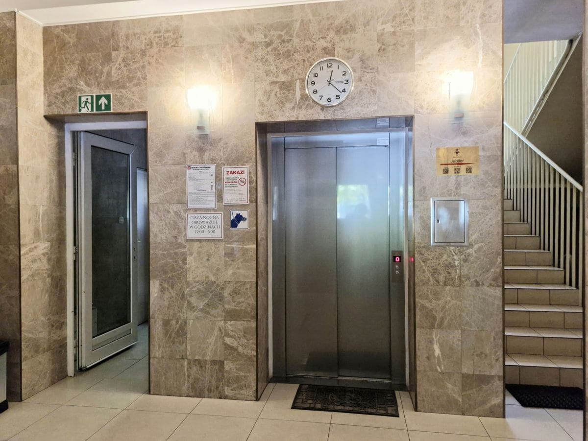 Lokal użytkowy  pokojowe na Wynajem