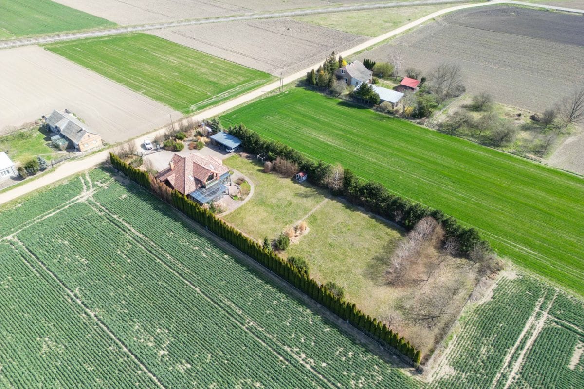 Dom 5 pokojowe na Sprzedaż